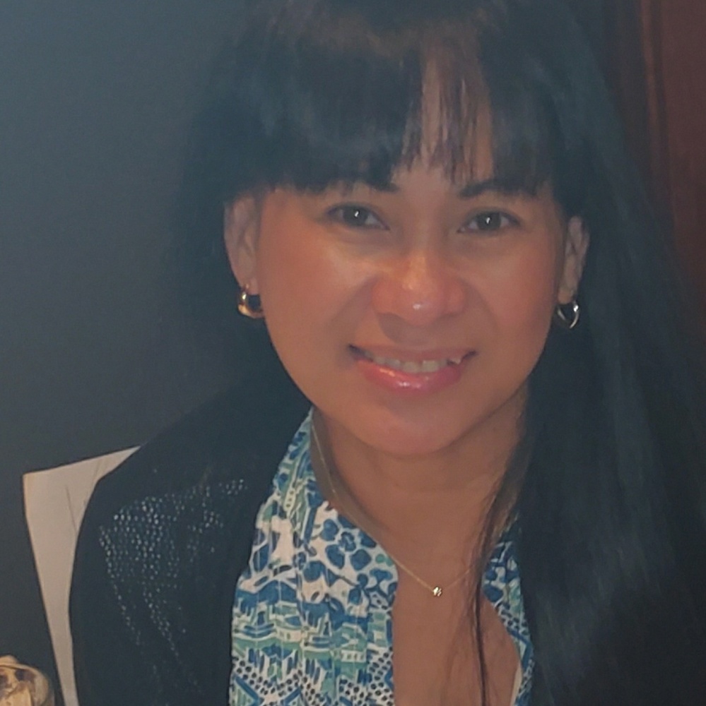 Meet your Posher, Maricris